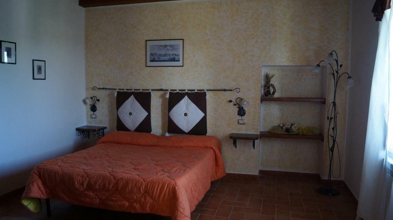 Agriturismo Poggio San Pietro Pitigliano Exterior photo